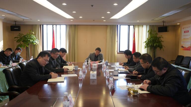新利体育集团召开党委会专题转达学习十一届省委第七轮巡视省属国有企业“转头看”情形集中反响会精神