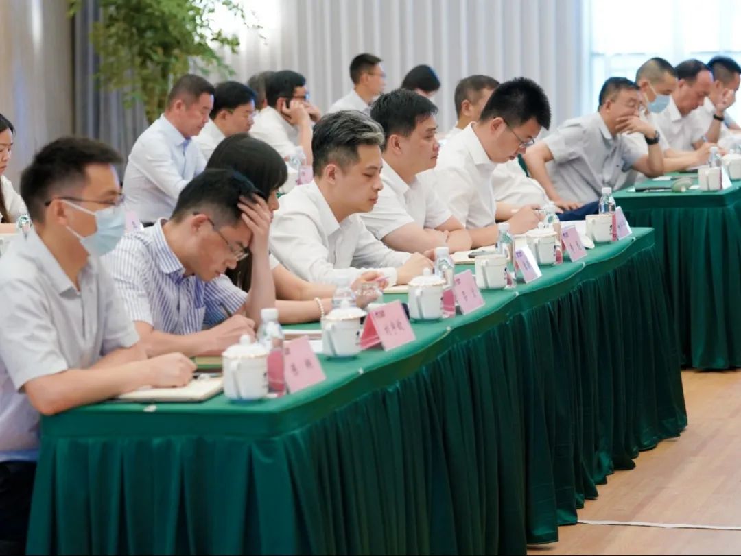 新利体育集团召开2021年度司理层向董事会述职报告会 - 新利体育