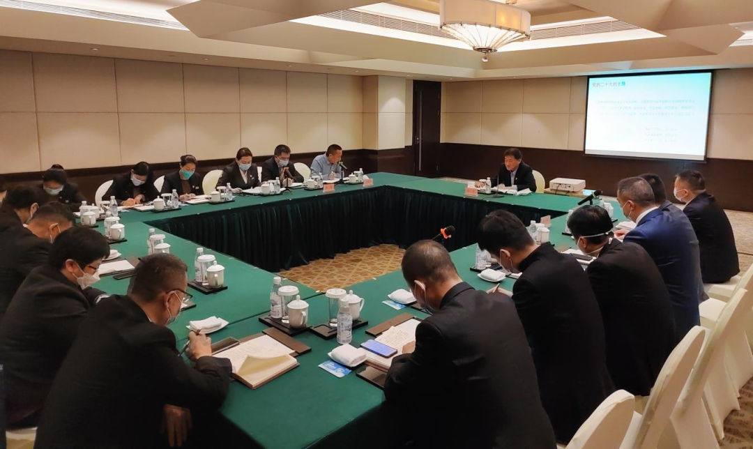 四川省新利体育集团党委书记、董事长任丁赴下层联系点宣讲党的二十大精神