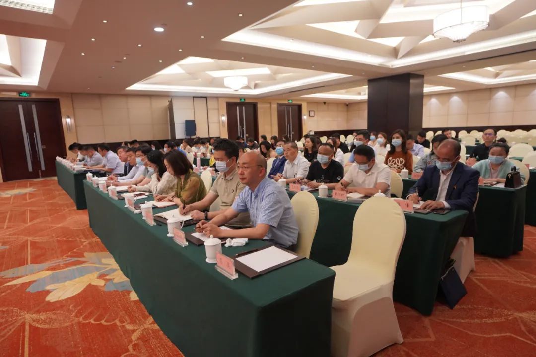 新利体育集团举行意识形态事情专题培训班 - 新利体育