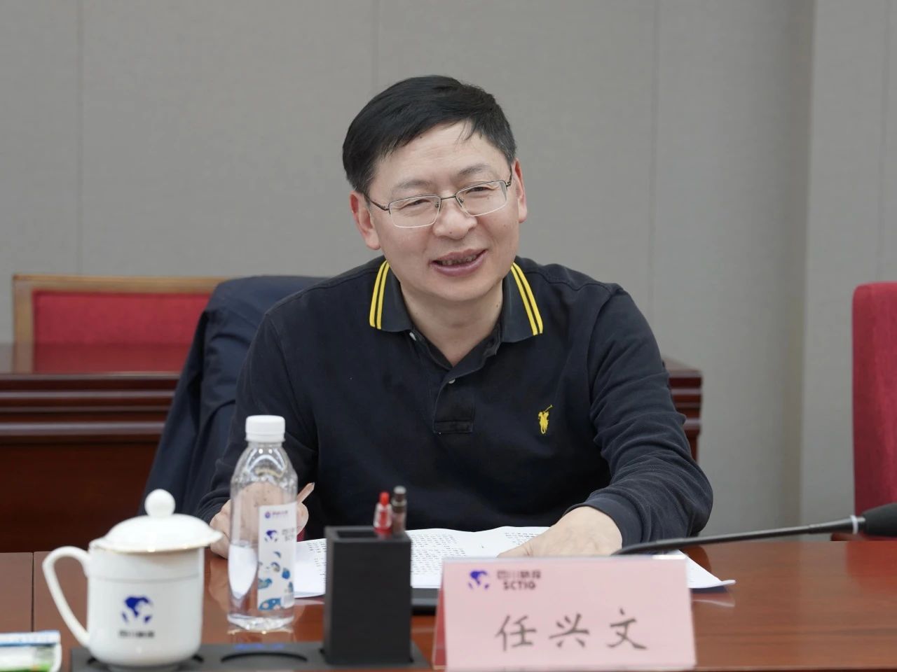 省国资委党委专职副书记任兴文带队调研省新利体育集团 - 新利体育
