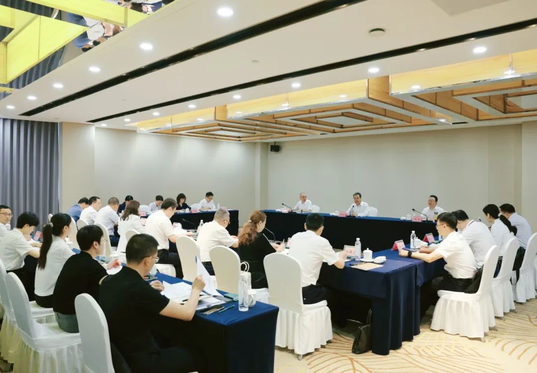 省国资委党委书记、主任冯文生赴宜宾调研国企刷新深化提升行动事情并主持召开片区座谈会 - 新利体育