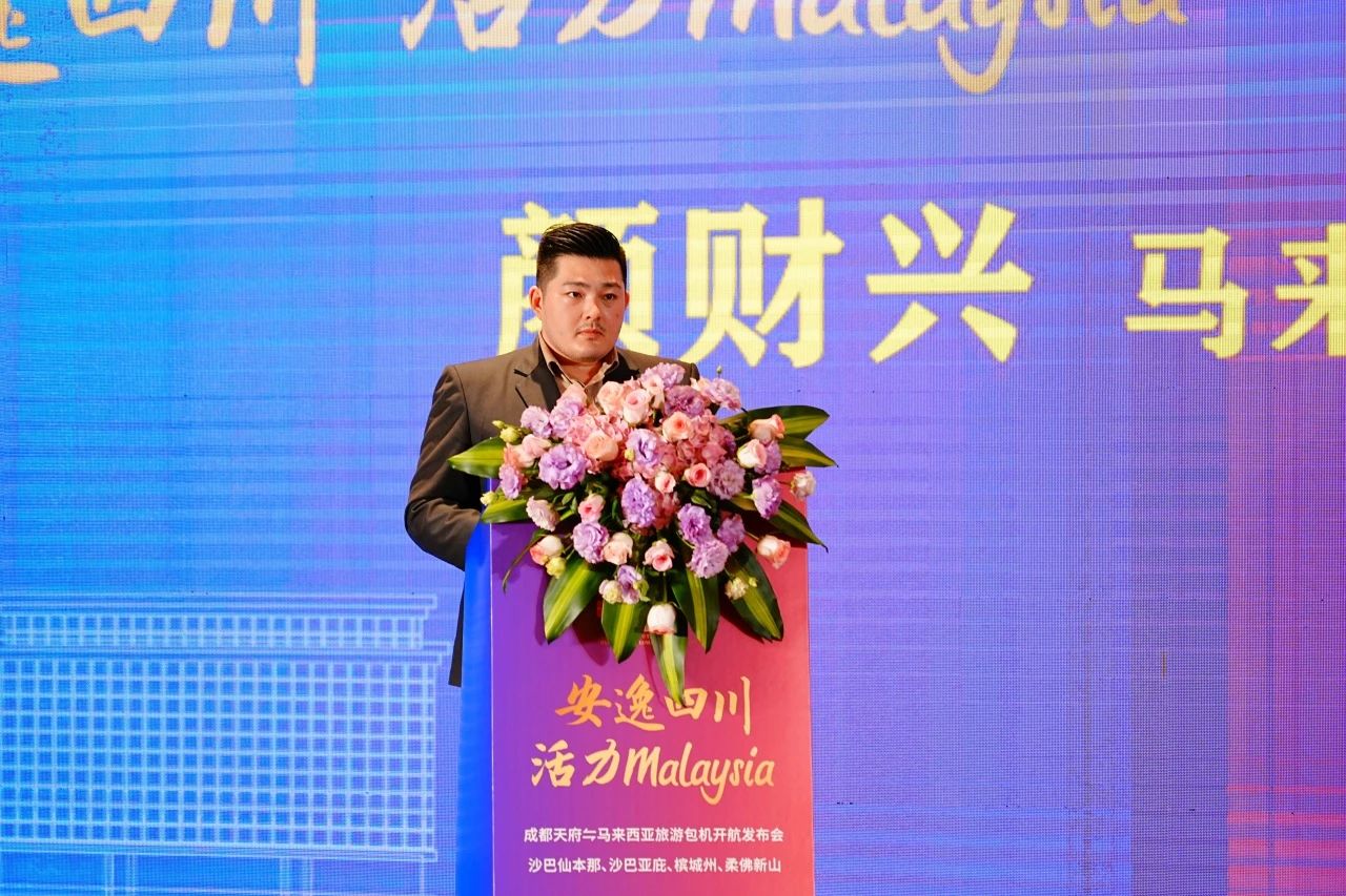 “逍遥四川，，，，，，活力Malaysia”成都 ? 马来西亚旅游包机盛大起航 四城直飞 - 新利体育