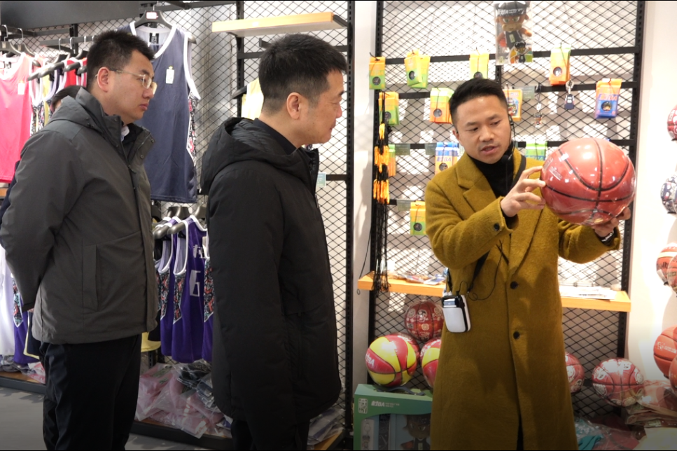 省新利体育集团主要向导带队赴贵州台江县开展相助交流运动 - 新利体育